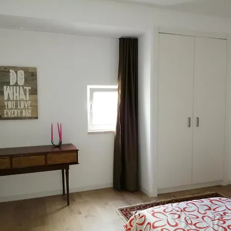 Semesterbostad Casa Amarela